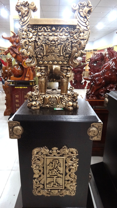 鼎盛千秋，禮贏天下——探析臨沂瑞德文化傳媒2.2米龍鼎的商務與慶典價值